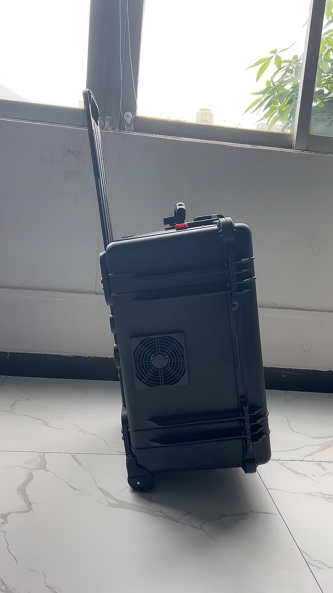 渑池手拉箱型移动通信干扰器